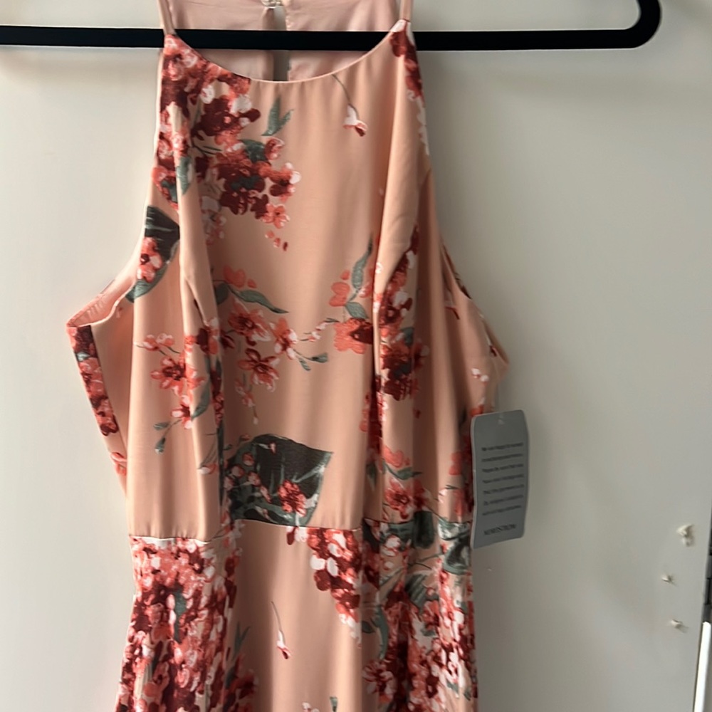 Lulu’s full length bridesmaid dress